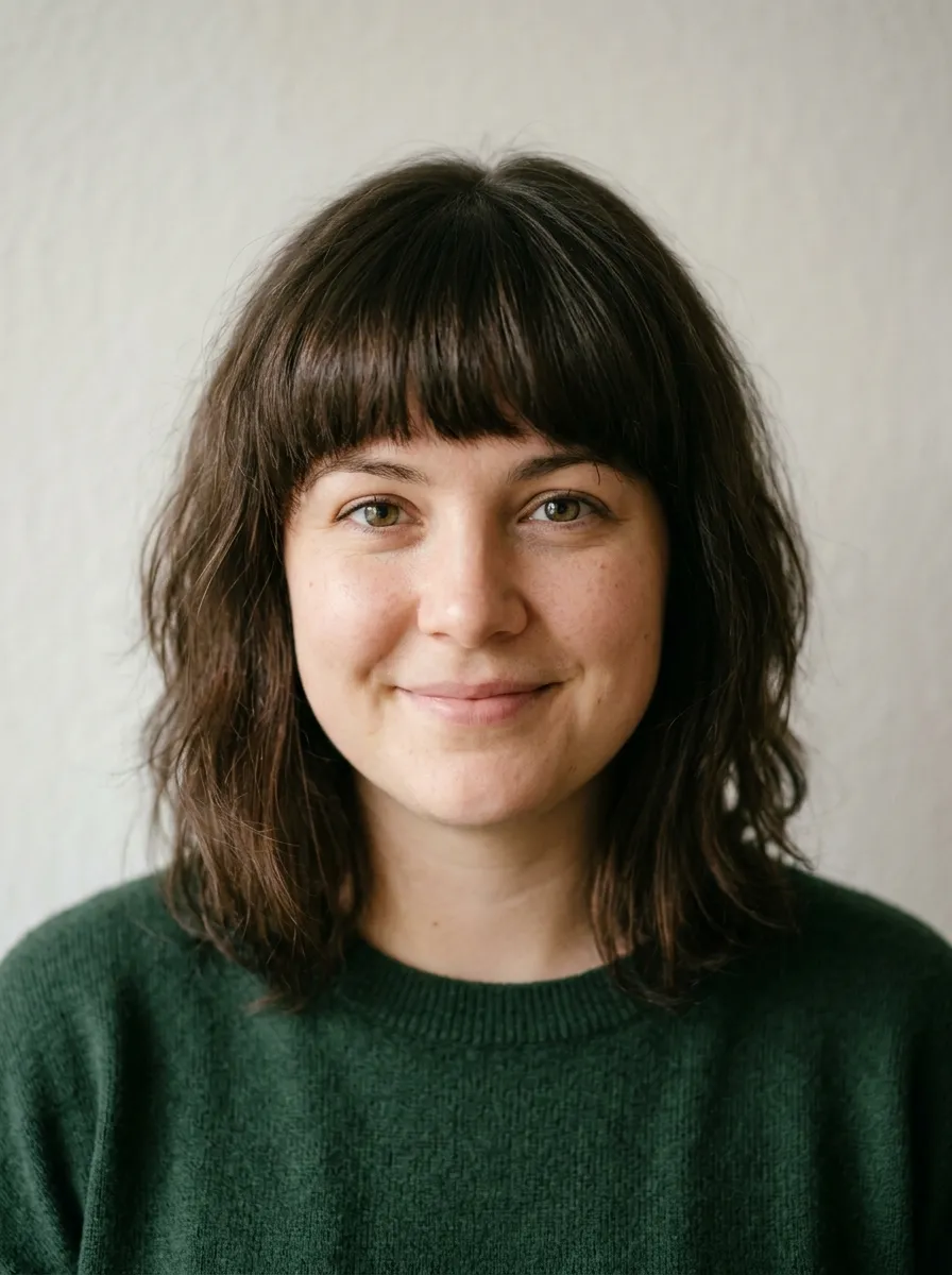 Rounded Fringe with Bangs